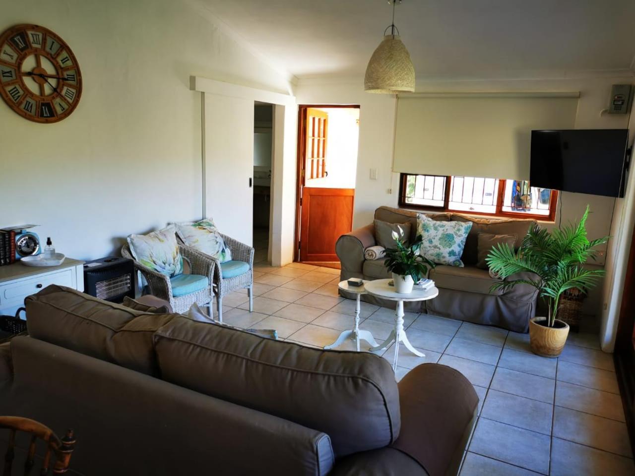 Sipreslaan Selfsorg Gastehuis Ледисмит Экстерьер фото